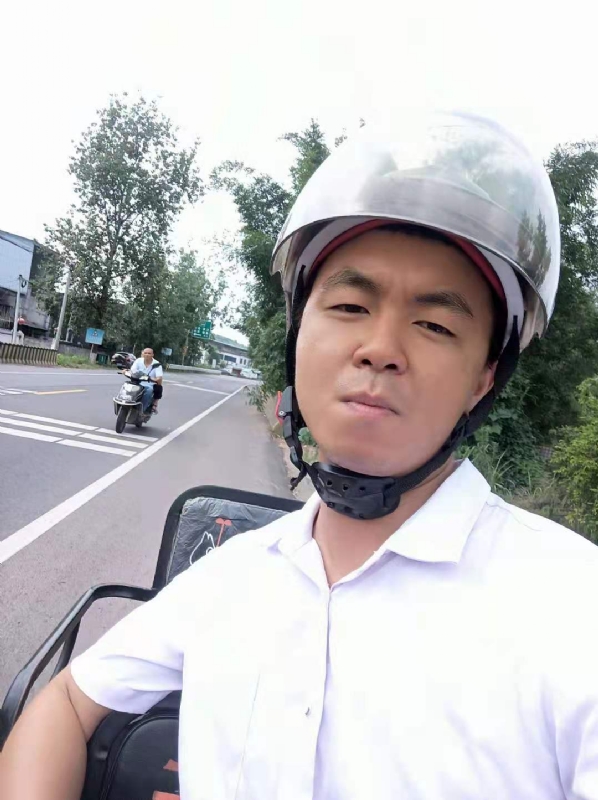 紧张死了的第一张照片--眉山蓝颜知己交友网